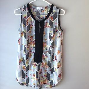 CAbi Women’s Sleeveless Blouse Size XS